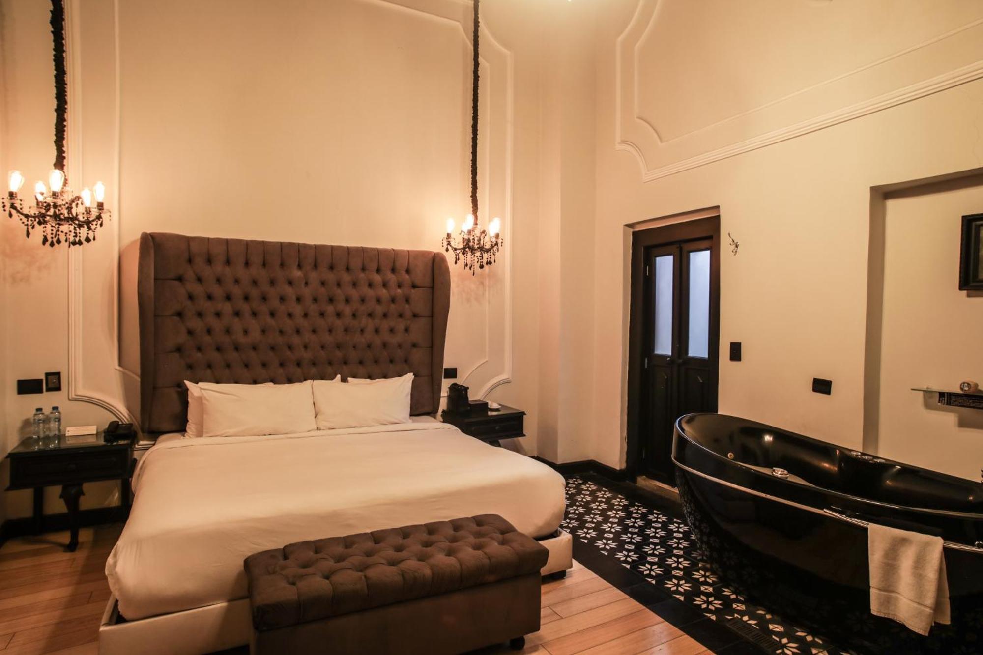Standard Suite